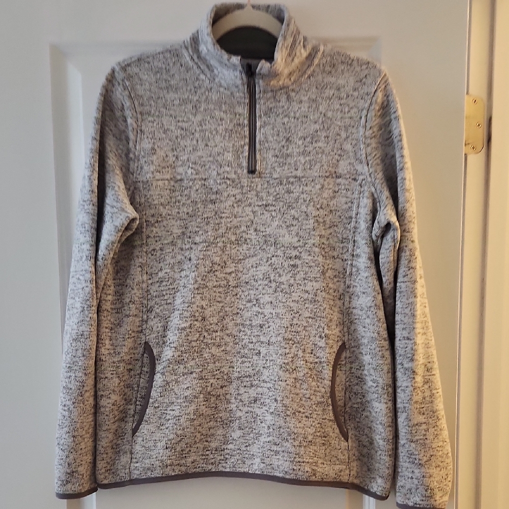 Grey Sweatshirt
